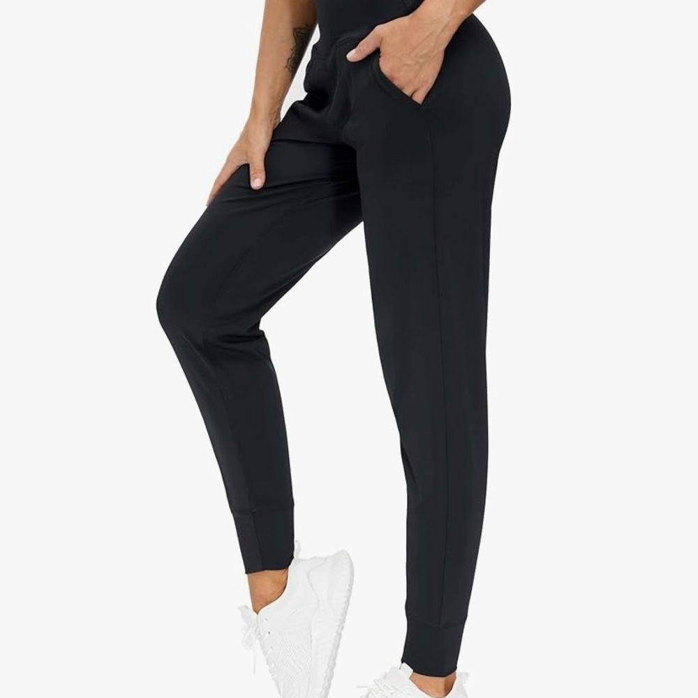 New! The Gym People Women’s Black Jogger Pants with Pockets